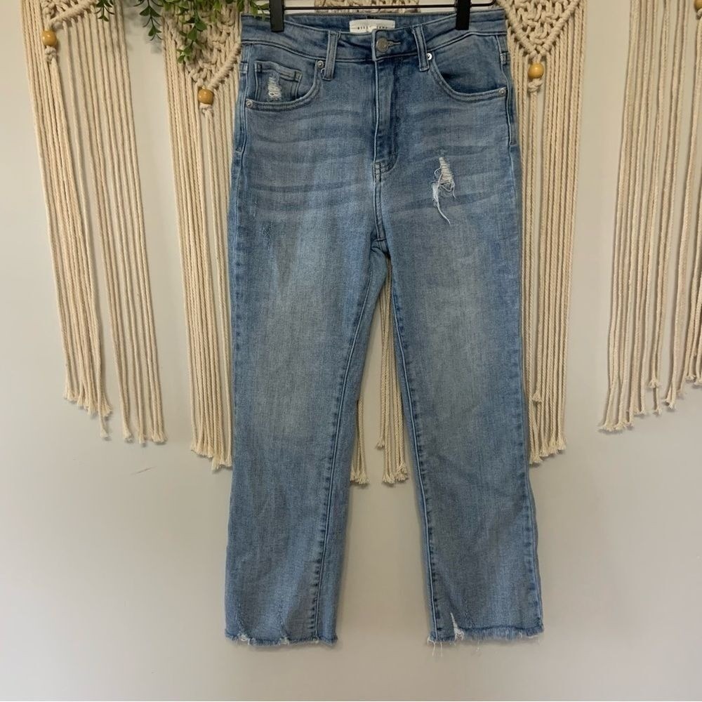 RISEN JEANS High Rise Distressed Raw Hem Straight Leg Jeans Size 5 / 27